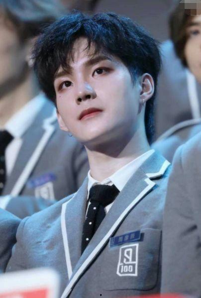 爆料龚俊害羞视频大全集,甜蜜互动,萌态尽显 第1张 爆料龚俊害羞视频大全集,甜蜜互动,萌态尽显 第1张